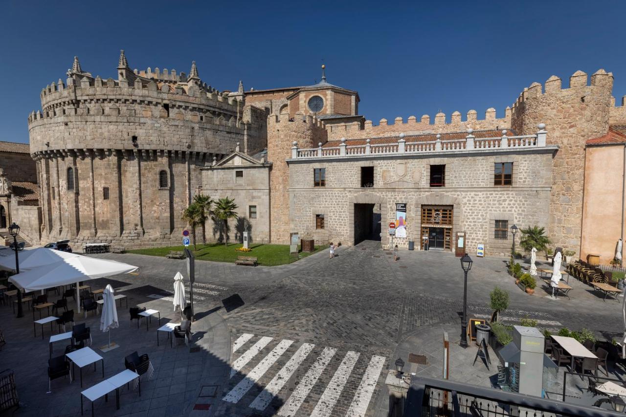 Hostal Restaurante Puerta Del Alcazar Ávila المظهر الخارجي الصورة