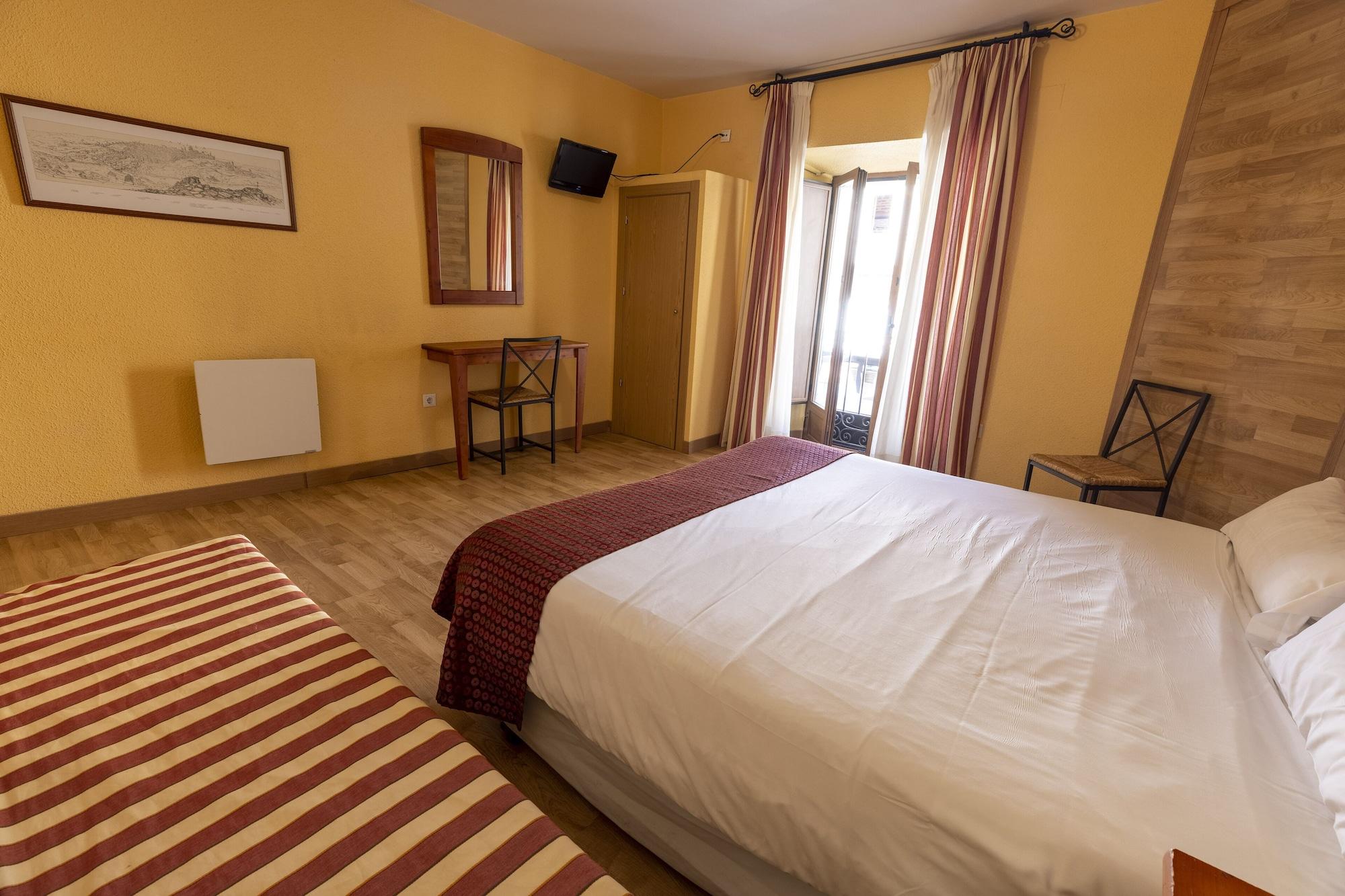 Hostal Restaurante Puerta Del Alcazar Ávila المظهر الخارجي الصورة