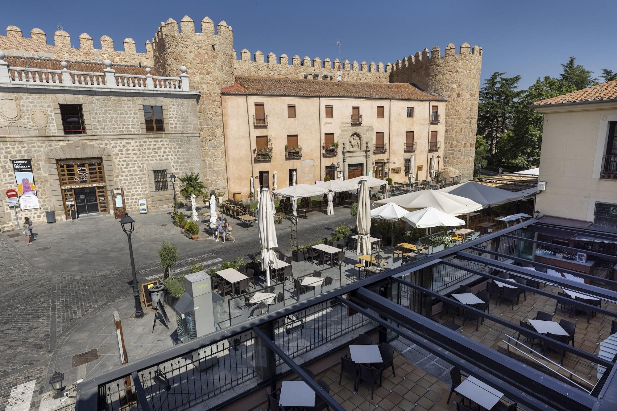 Hostal Restaurante Puerta Del Alcazar Ávila المظهر الخارجي الصورة