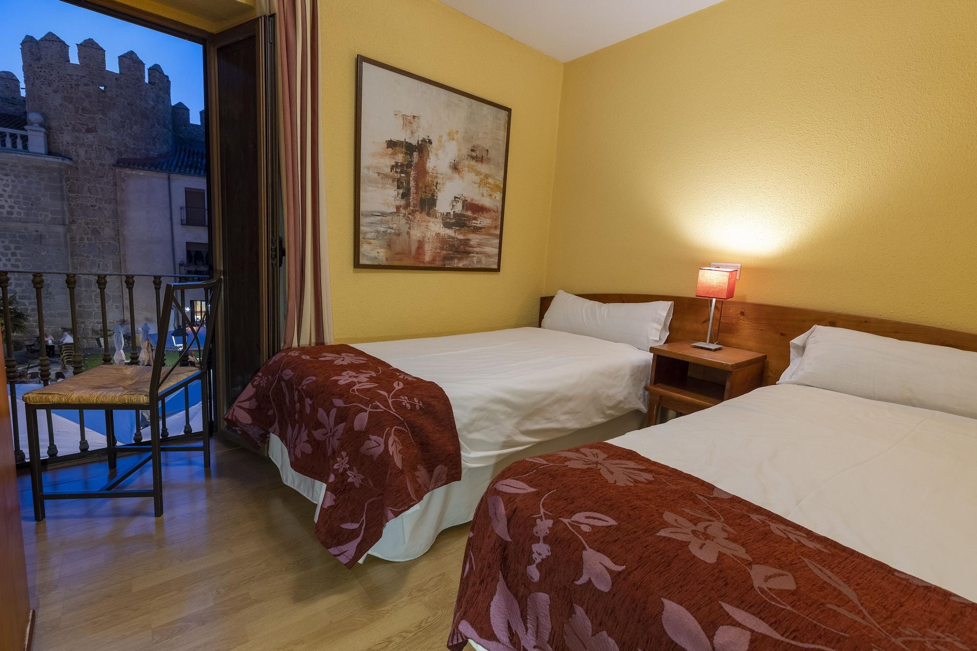 Hostal Restaurante Puerta Del Alcazar Ávila المظهر الخارجي الصورة